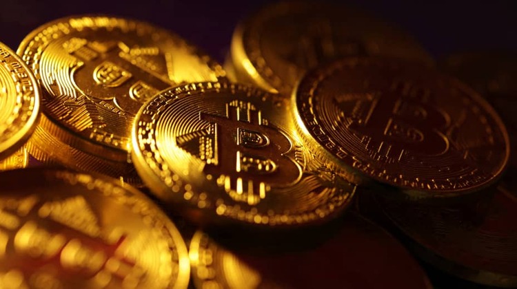 107351663-17036182092023-10-24t101911z_264334327_rc2yy3ajx1or_rtrmadp_0_fintech-crypto-bitcoin (1)